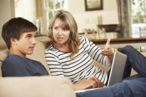 Read more about the article Signs Your Teen Could Be Experimenting with Drugs and How To Know for Sure