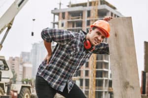 Read more about the article When To See Your Doctor After a Work Injury