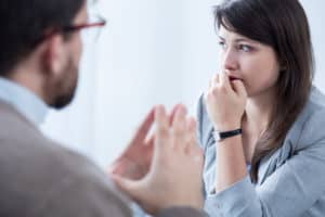 Read more about the article Understanding the Difference Between Bipolar and Depression